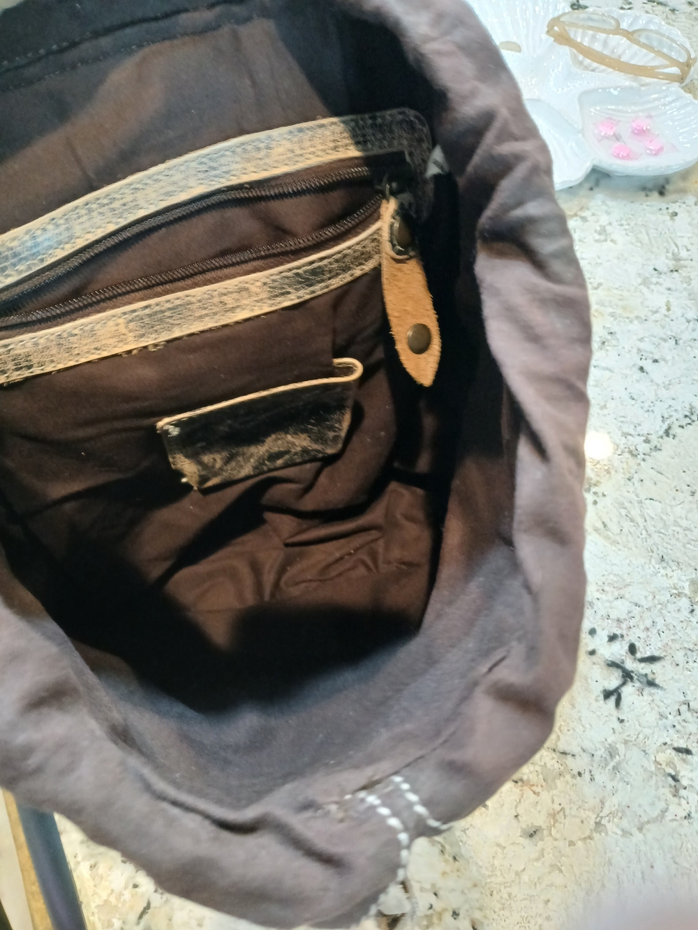 BED STU Distressed Leather JERICHO Brown Backpack - Picture 7 of 13
